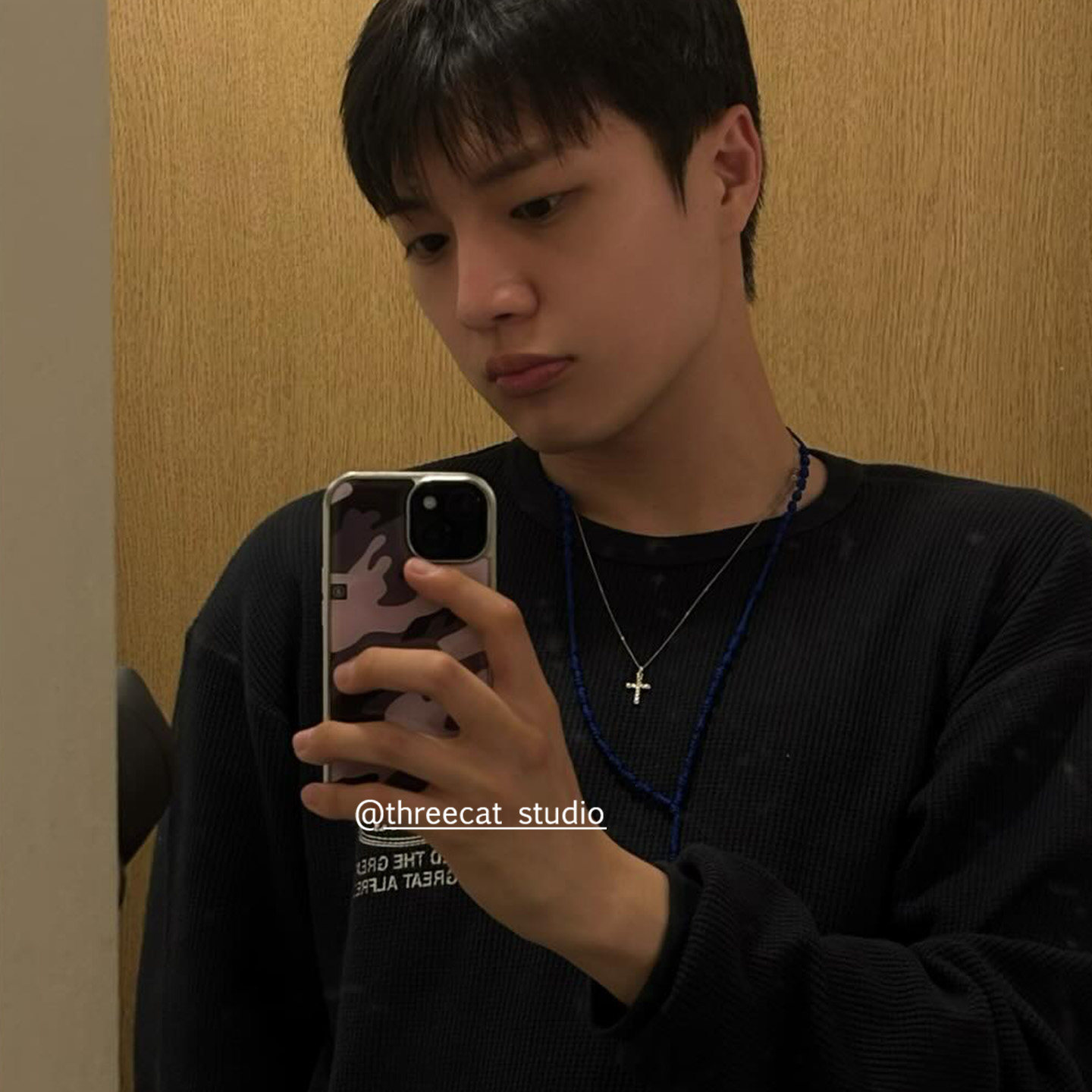 Capa de Celular Coreana Rosa R - Phone Cases Purple avaliação e preço